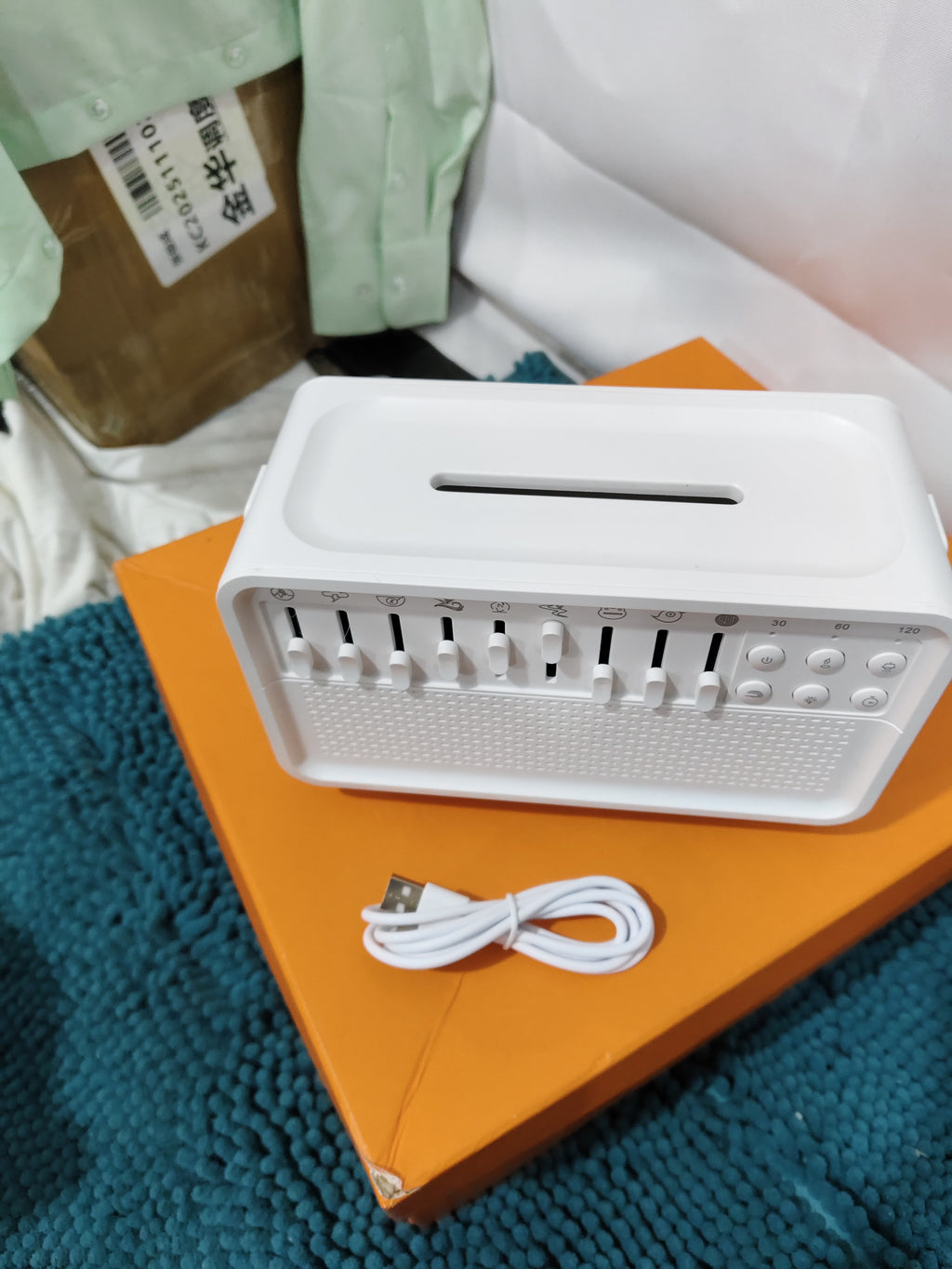 3 In 1 Bluetooth Speaker White Noise Sleep Night Light Humidifier All-in-one Machine Free Combination Of 8 Group Nature Sound