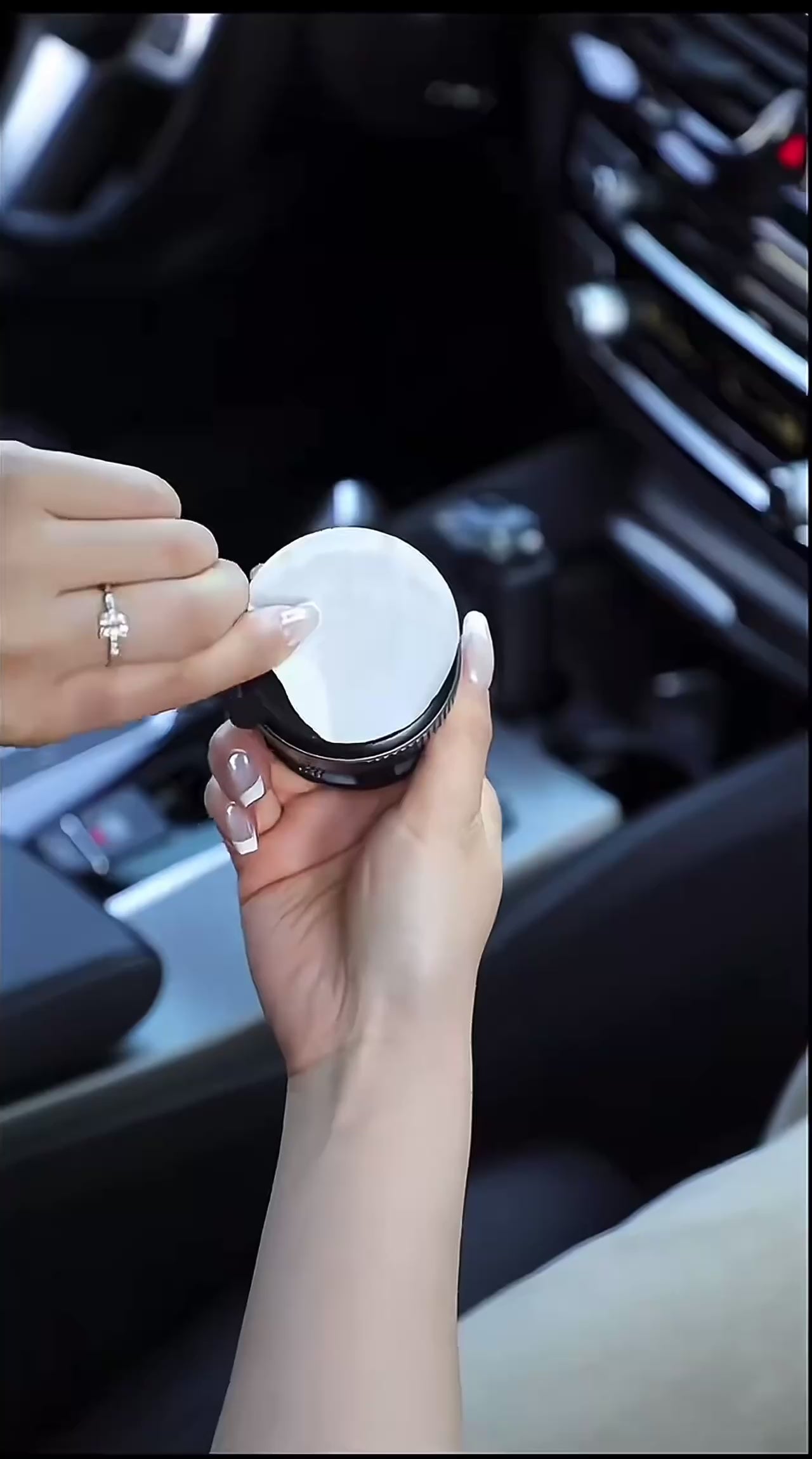 Magnetic Car Navigation Phone Holder Vacuum Sucker